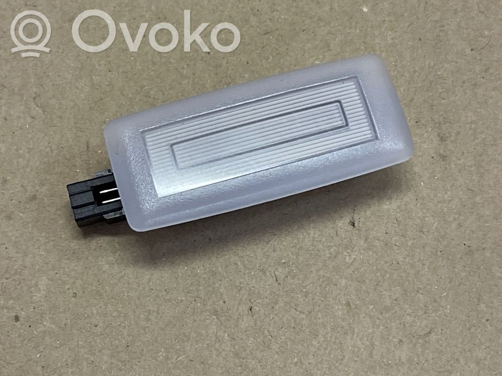 Volkswagen ID.3 Luz del asiento delantero 