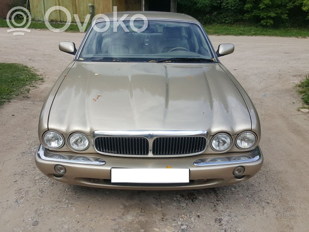 Jaguar XJ X308 Priekinio žibinto apdaila 