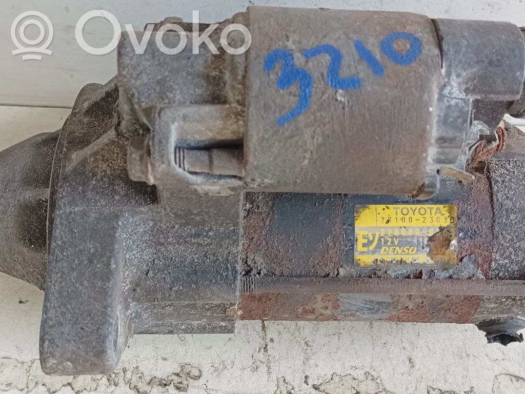 Toyota Yaris Starter motor 