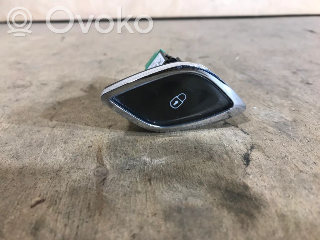 Citroen DS3 Central locking switch button 