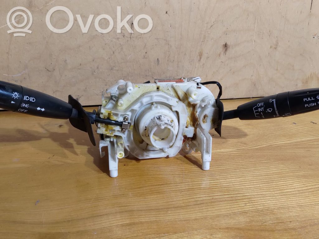KIA Rio Wiper turn signal indicator stalk/switch 