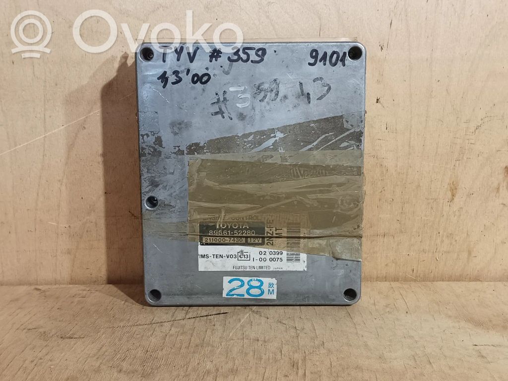 Toyota Yaris Verso Engine control unit/module 