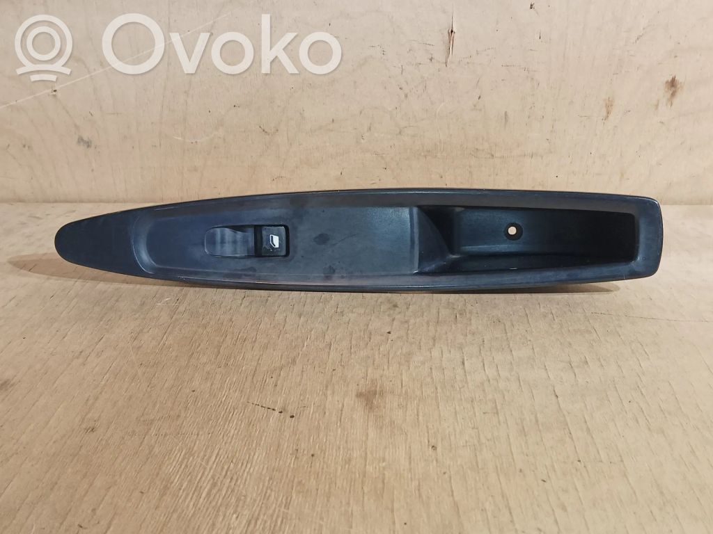 Citroen C4 I Interruptor del elevalunas eléctrico 