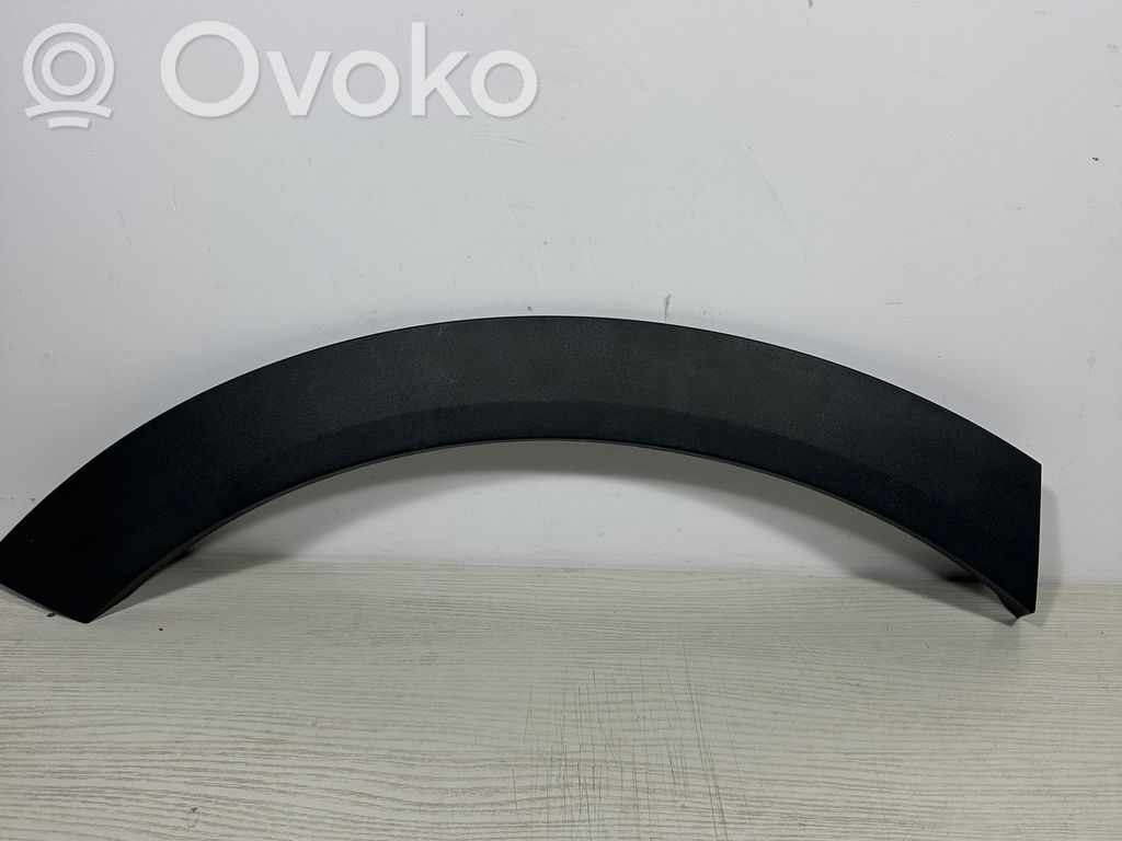 Rear arch trim   4KE853818