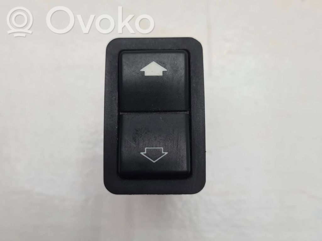 BMW 7 E38 Electric window control switch 
