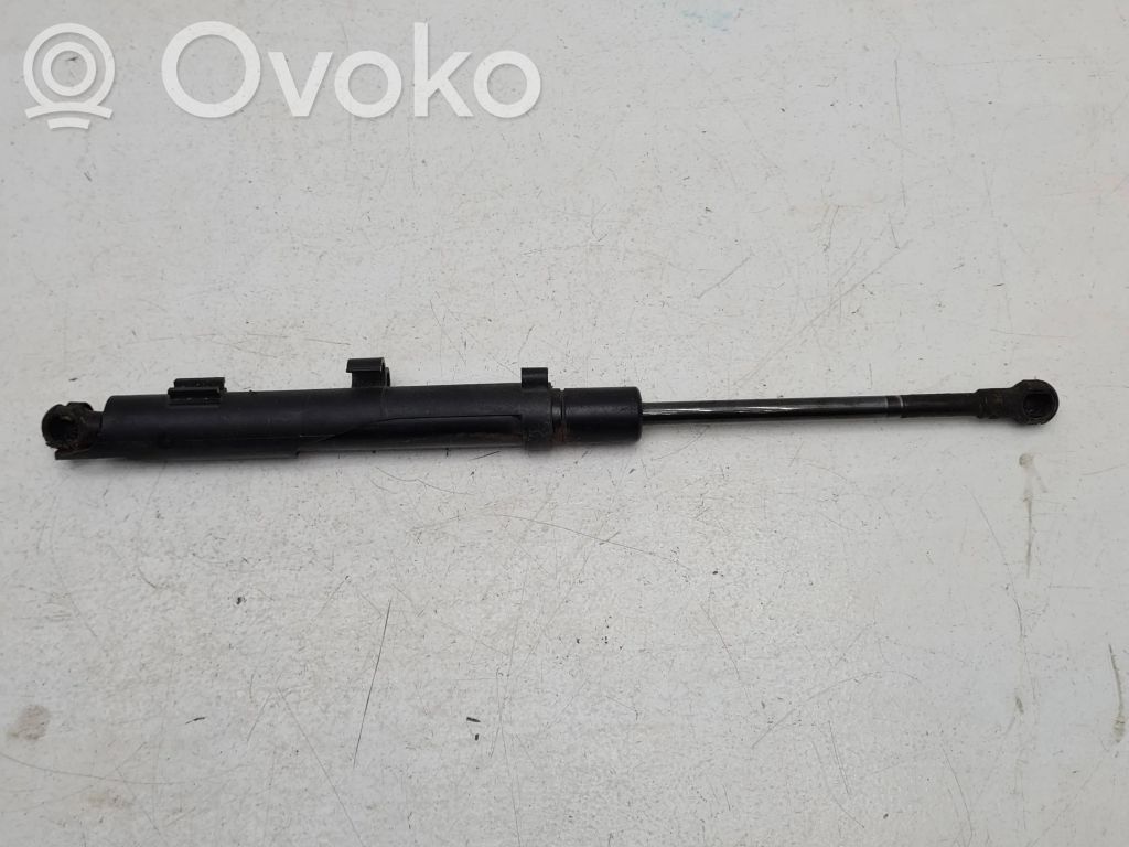 BMW 7 E38 Dzinēja pārsega amortizators 