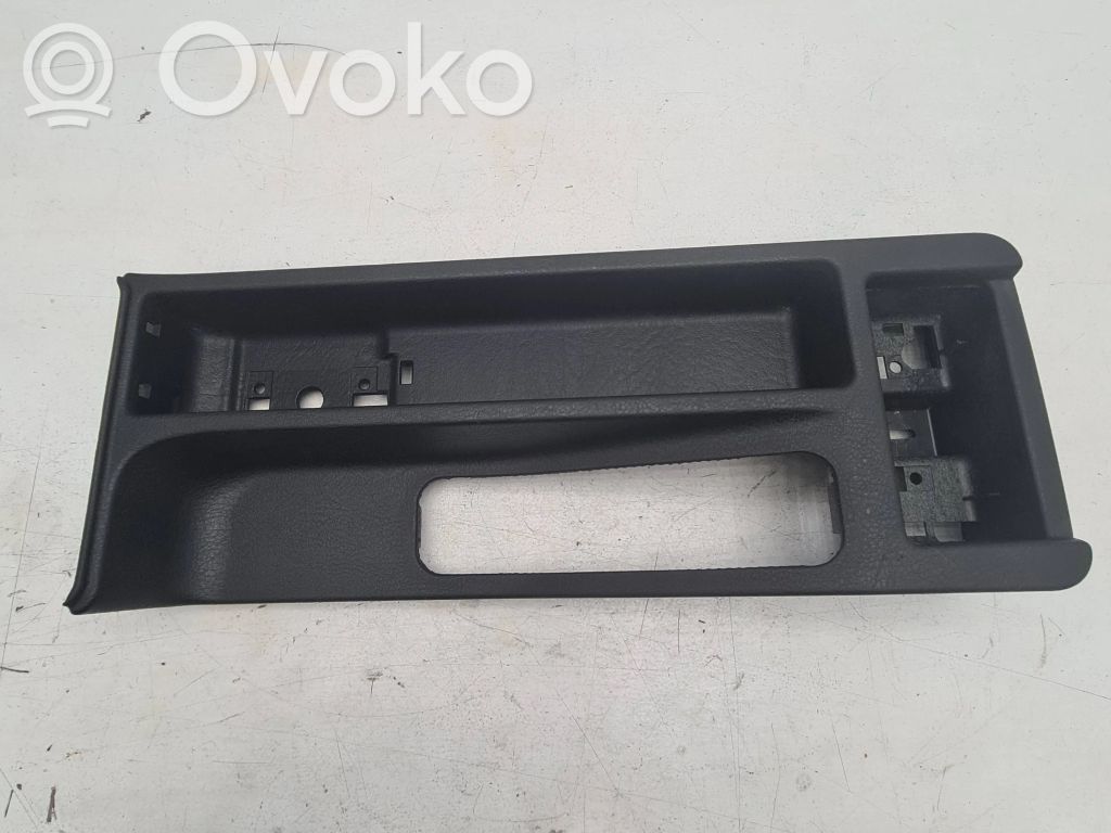 BMW 3 E36 Centrinė konsolė 