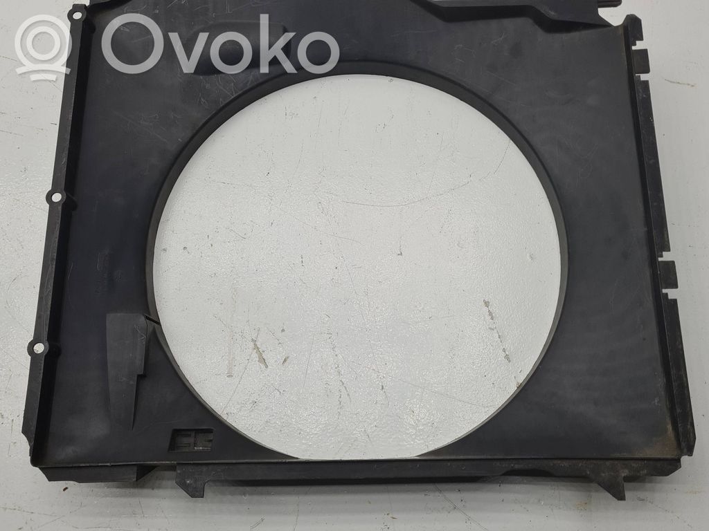 BMW X5 E53 Radiator cooling fan shroud 