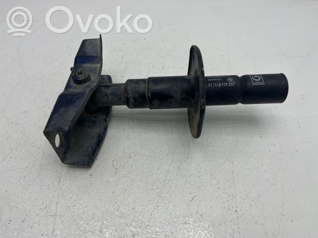 Front bumper mounting bracket   02300123,51118119257