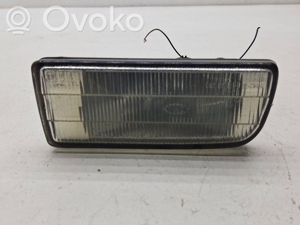Miglas lukturis priekšā   E1219044
