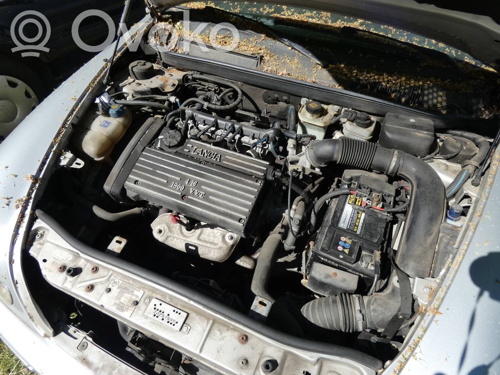 Lancia Lybra Moottori 