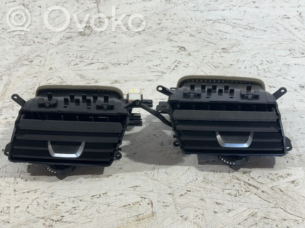BMW 5 G30 G31 G38 Grilă ventilație centrală 
