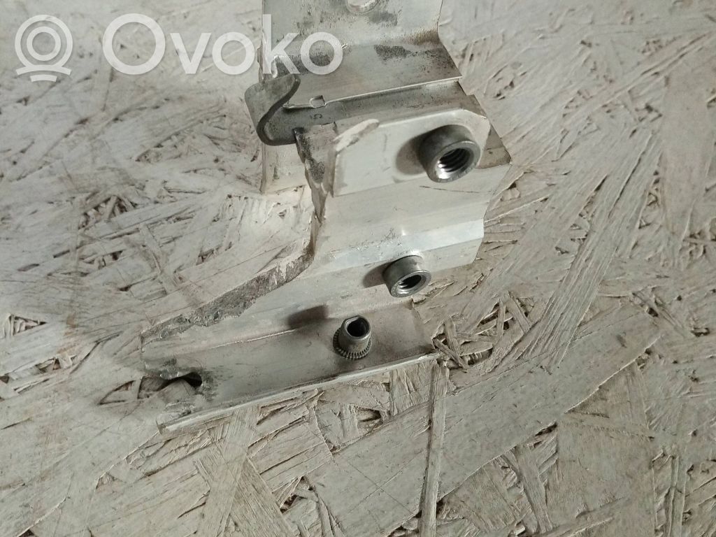 BMW 2 F22 F23 Radiator mount bracket 