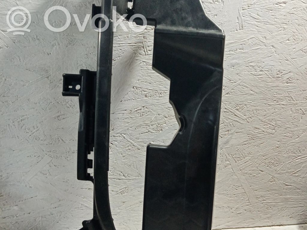 Toyota RAV 4 (XA30) Bumper support mounting bracket corner 