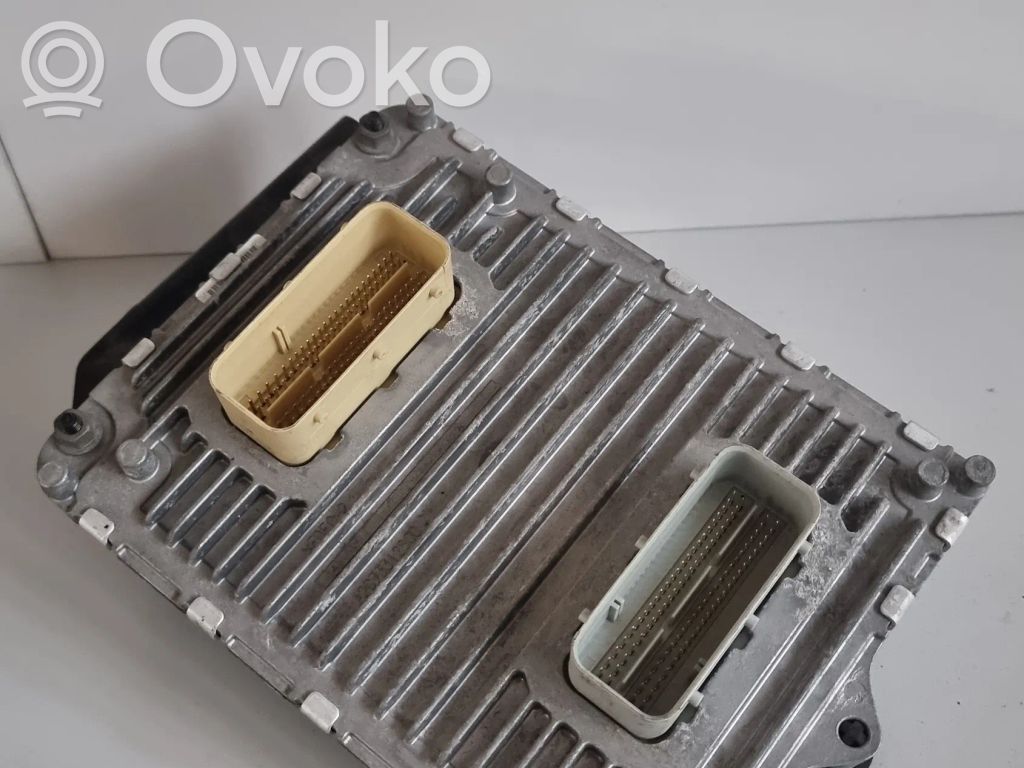 Dodge Challenger Engine control unit/module 