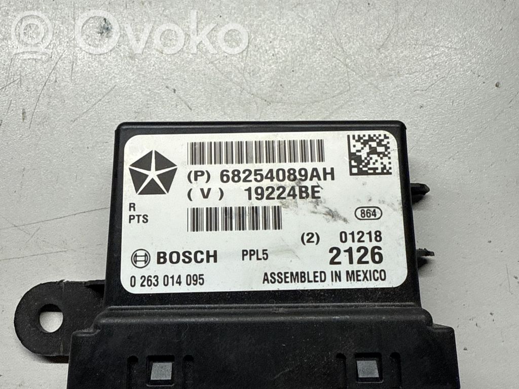 Parking PDC control unit/module   68254089AH,2126,01218,19224BE