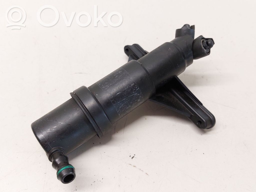 Headlight washer spray nozzle   1811080954