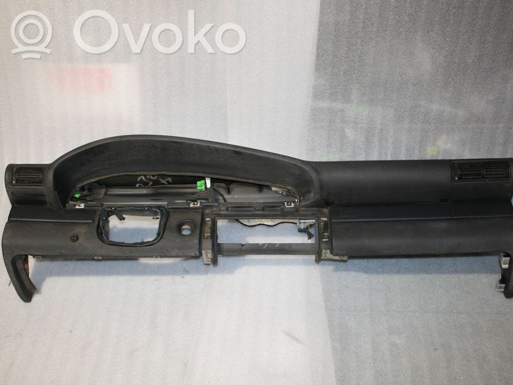Audi A6 S6 C4 4A Panel de instrumentos 