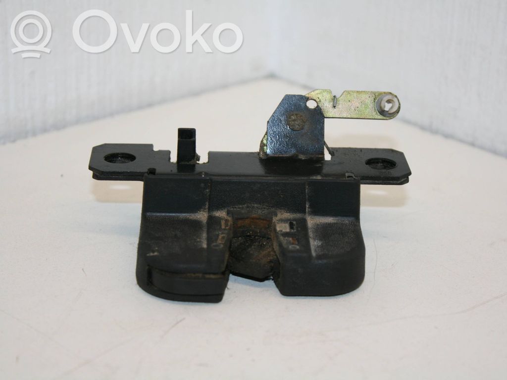 Volkswagen Caddy Loading door lock 