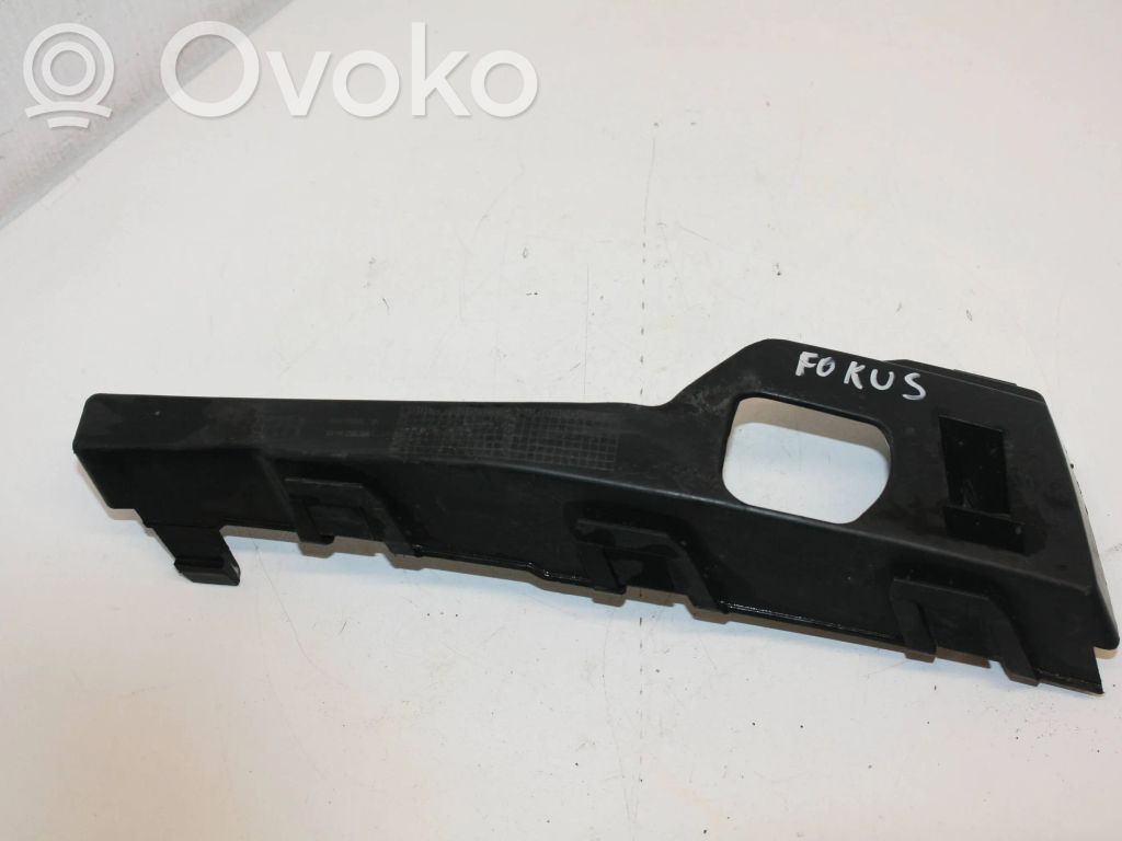 Front bumper mounting bracket   4M5117E858A,DNKC8L6A