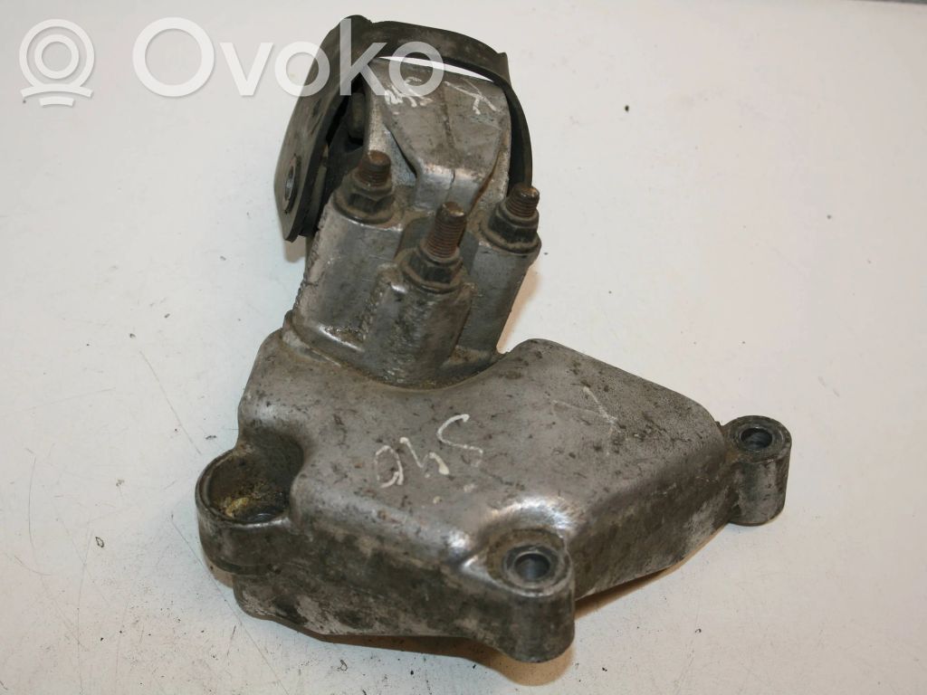 Engine mount bracket   3318040,30814380