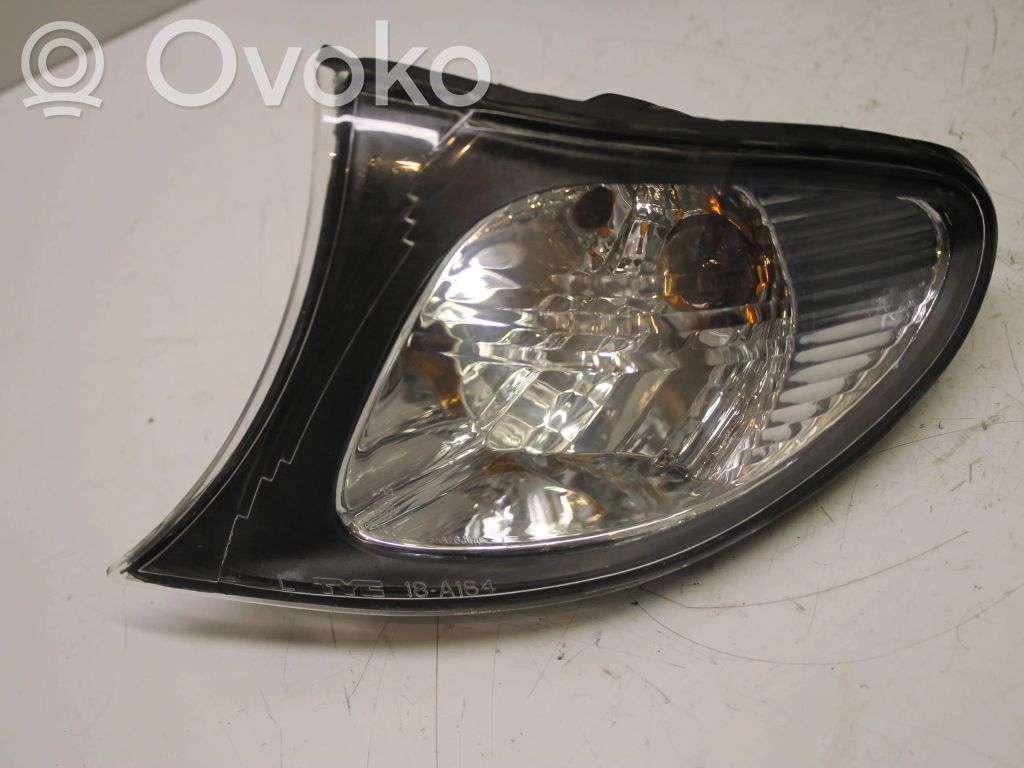 BMW 3 E46 Front indicator light 