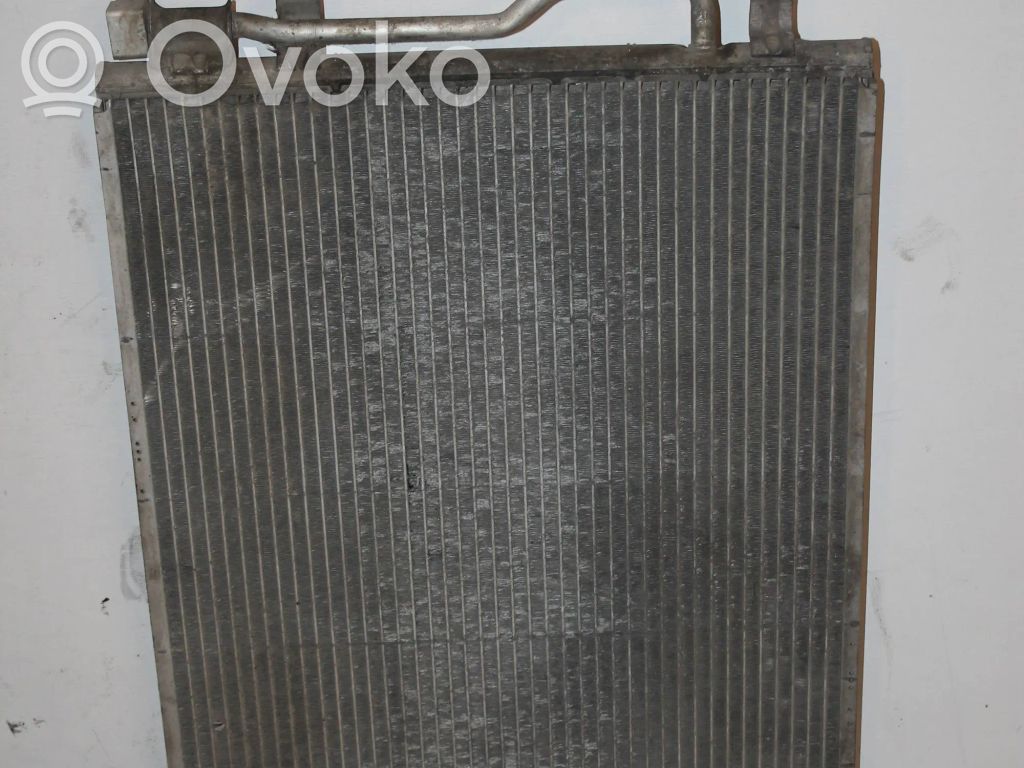 Audi A4 S4 B6 8E 8H Skraplacz / Chłodnica klimatyzacji 