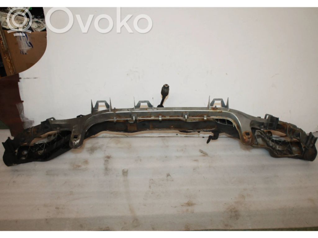 Ford Focus C-MAX Radiatoru panelis 