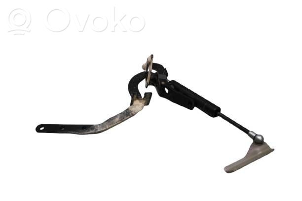 Volvo V70 Tailgate/trunk strut/damper 