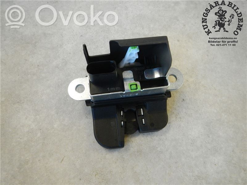 Volkswagen Golf VII Zamek klapy tylnej / bagażnika 
