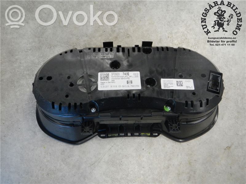 Seat Leon (5F) Speedometer (instrument cluster) 