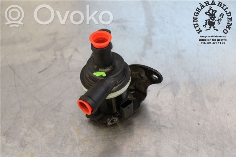 Zusatzwasserpumpe   059121012B,06H121079K,06H121079K