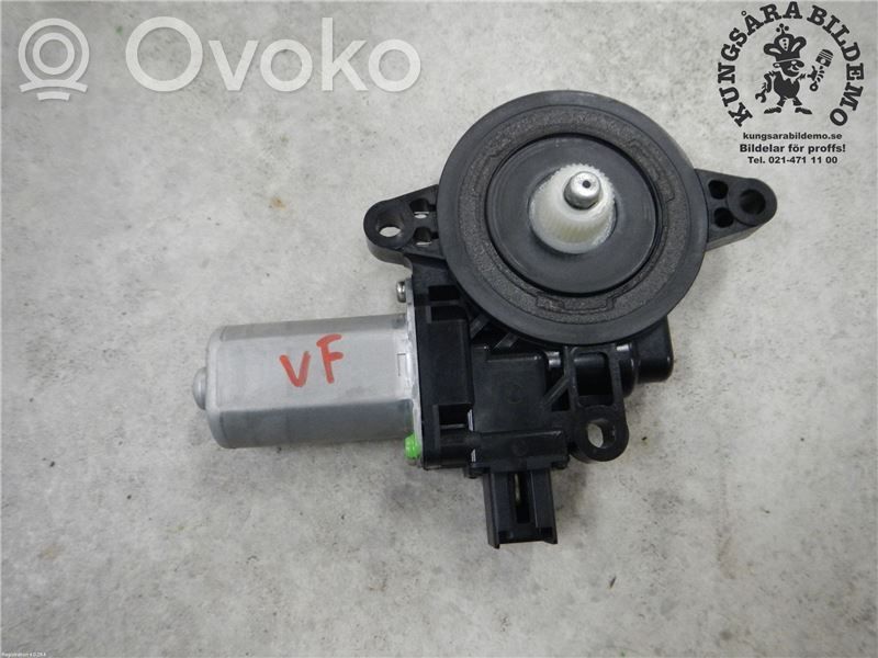 Mazda 6 Etuoven ikkunan nostomoottori 
