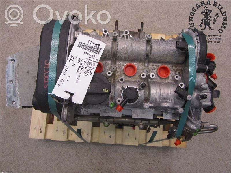 Variklis   04C10032EX,CHZB,04C100098DX