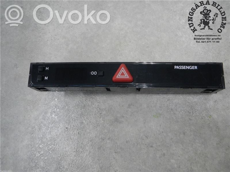Toyota GT 86 Hazard light switch 