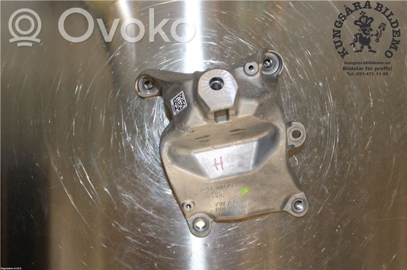 Porsche Cayenne (9PA) Engine mounting bracket 