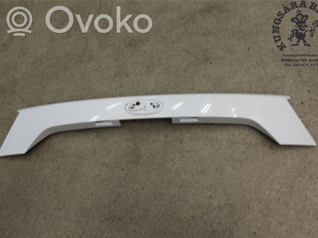 Ford Kuga II Tailgate trim 
