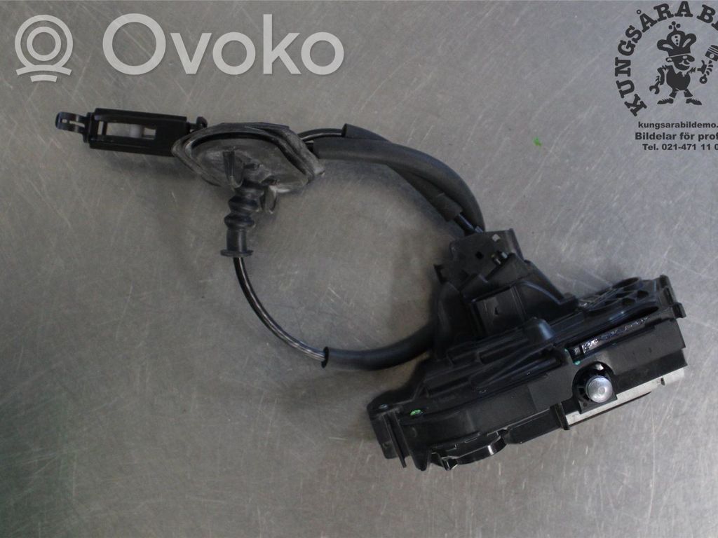 Ford Focus Front door lock 