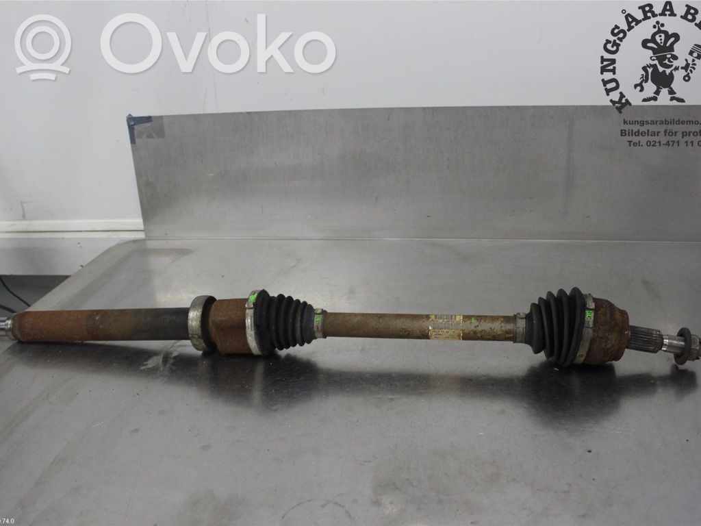 Ford Focus Priekinis pusašis 