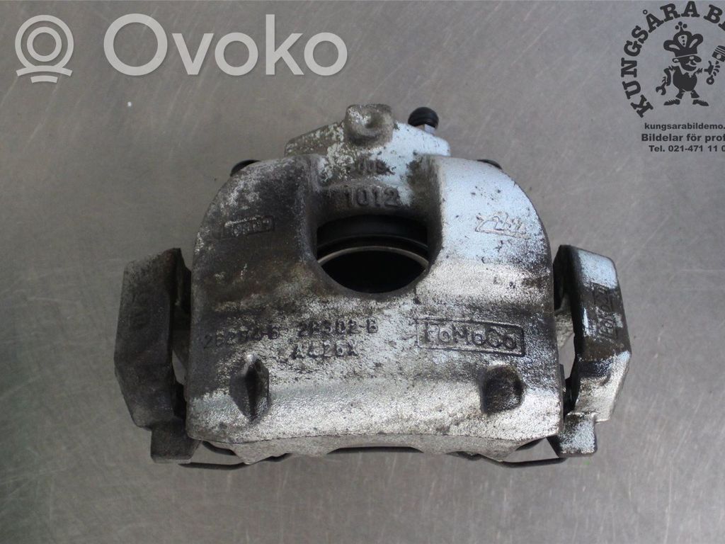 Ford Focus Передний суппорт 