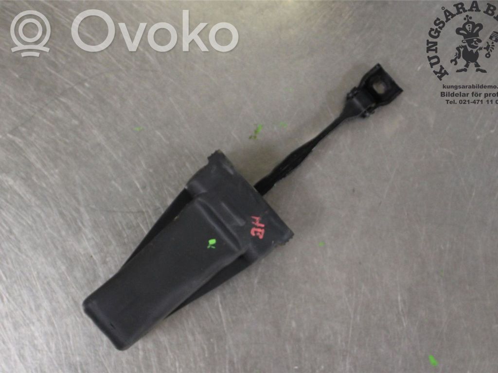 Seat Leon IV Takaoven pidätin 