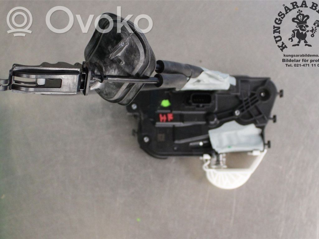 Ford Focus Front door lock 
