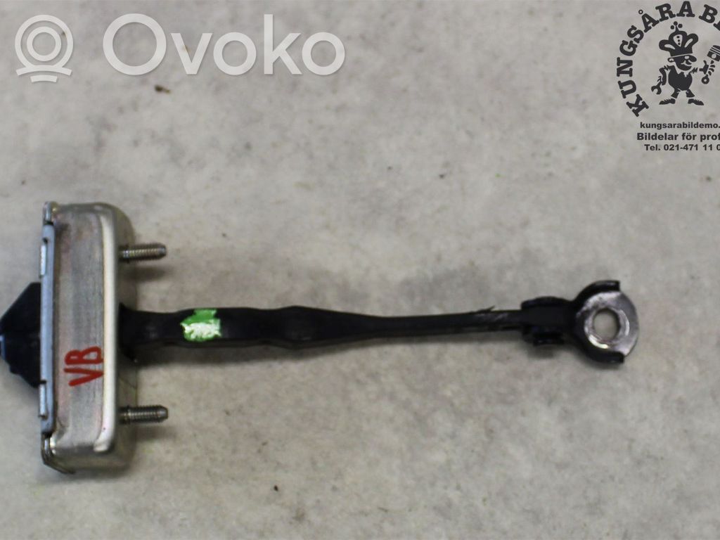 Mazda CX-5 II Takaoven pidätin 