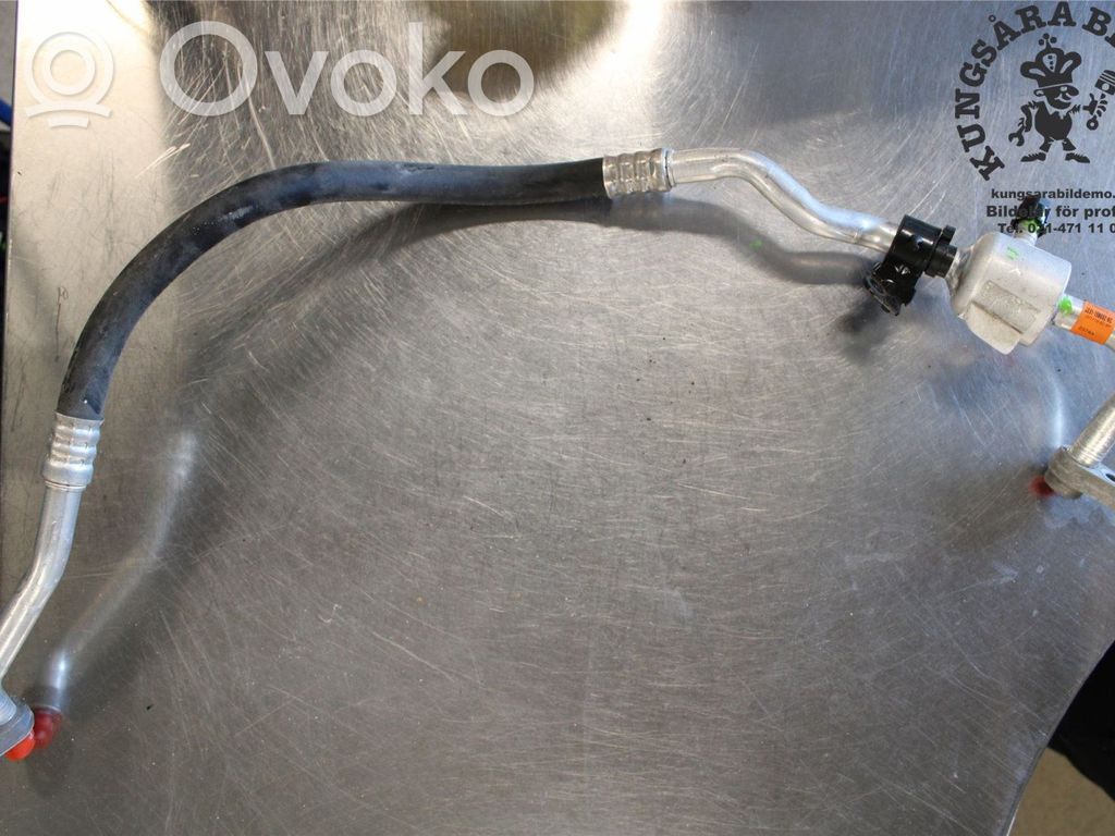 Ford Focus Ilmastointilaitteen putki (A/C) 
