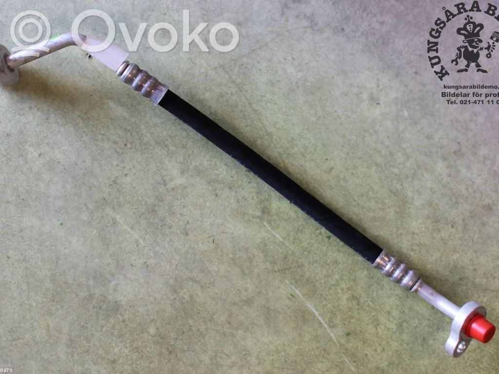 Volvo XC40 Ilmastointilaitteen putki (A/C) 