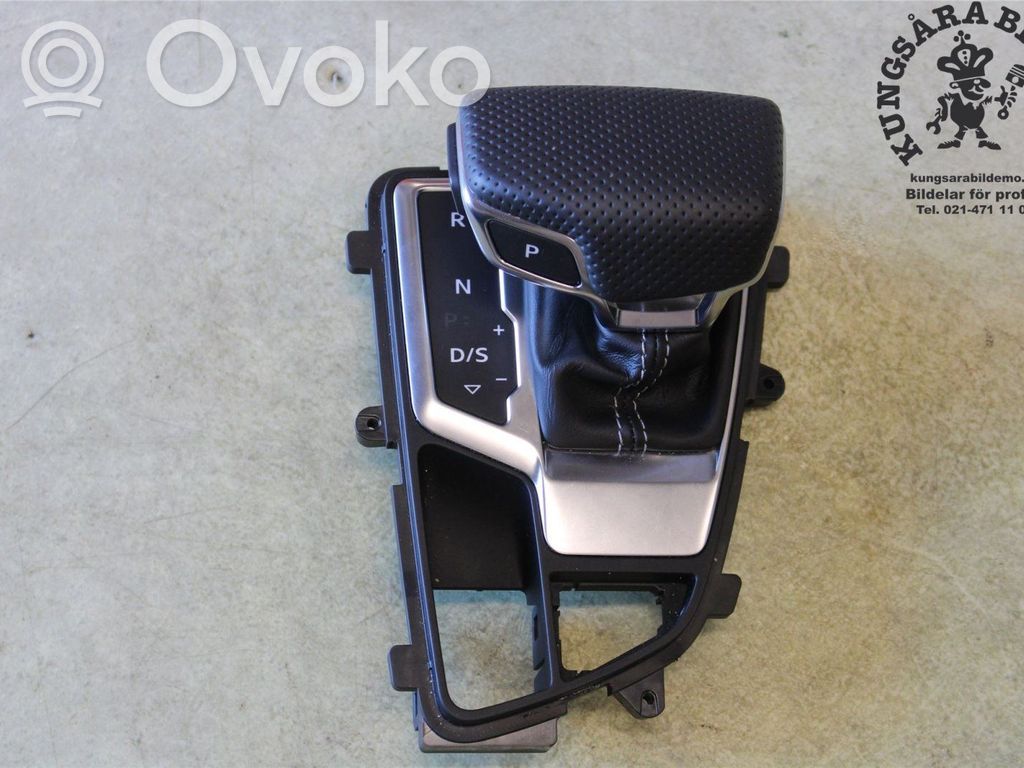 Audi A4 S4 B9 8W Vaihteenvalitsimen verhoilu 
