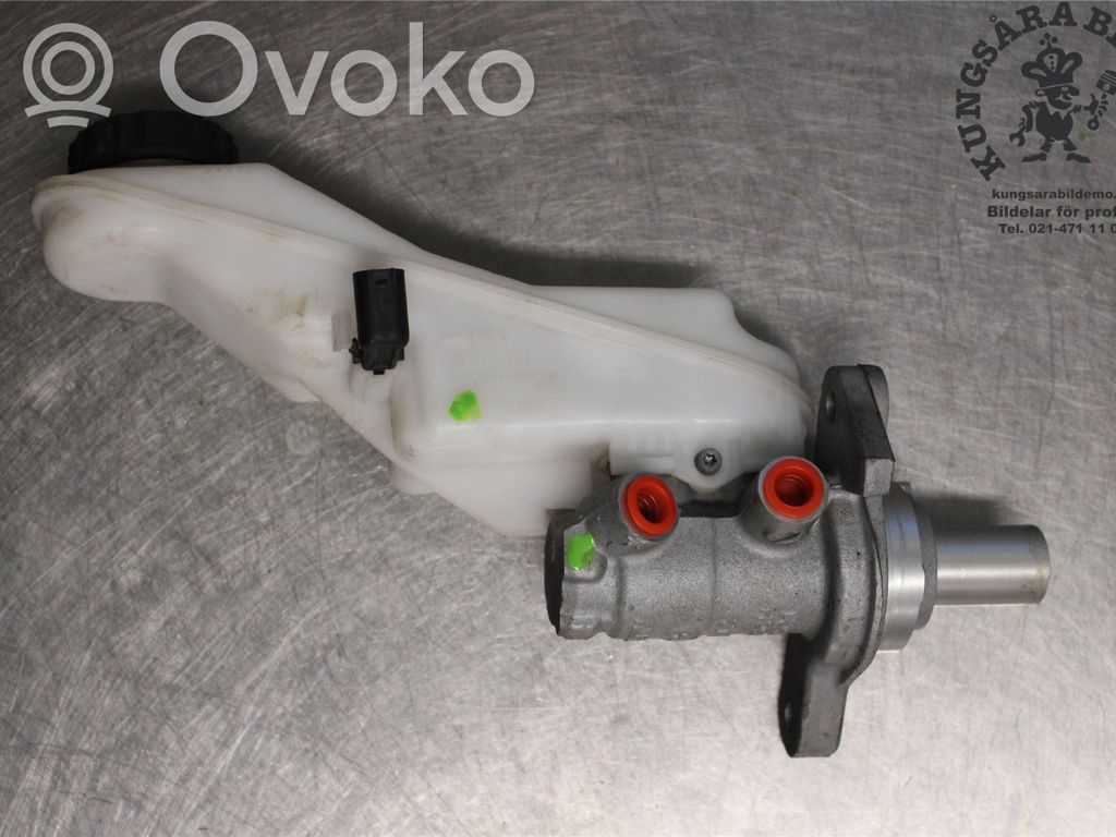 BMW i3 Główny cylinder hamulca 