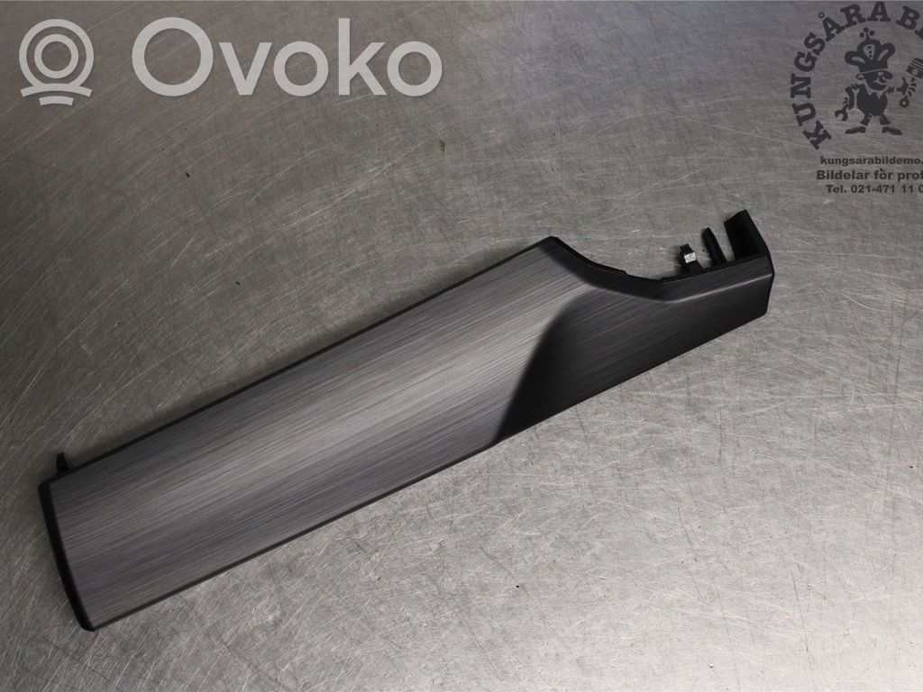 Seat Leon IV Dashboard glove box trim 