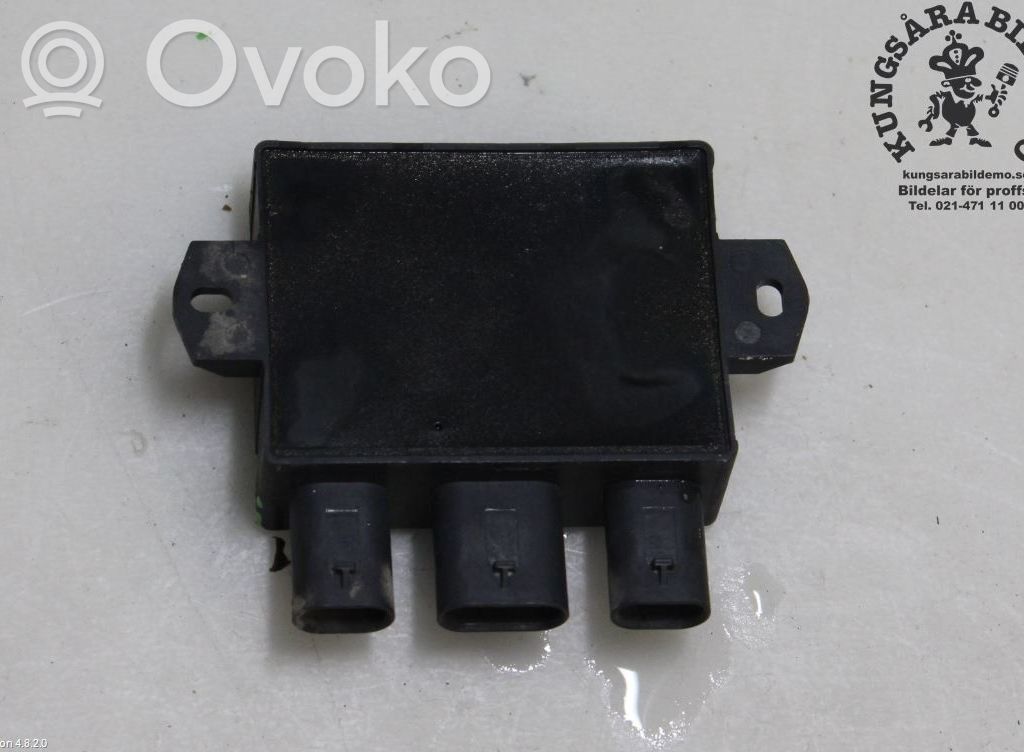 BMW 3 F30 F35 F31 Sterownik / Moduł elektrycznej klapy tylnej / bagażnika 