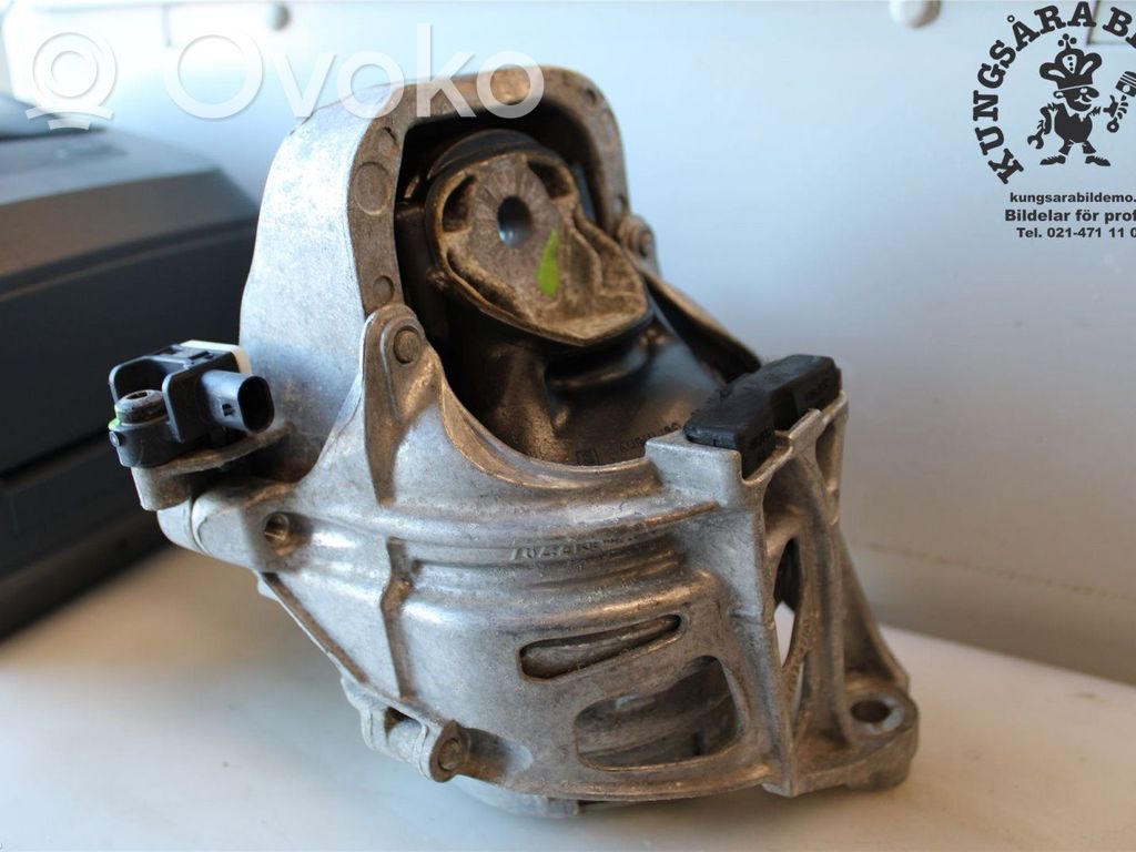 Audi A6 S6 C8 4K Engine mount bracket 